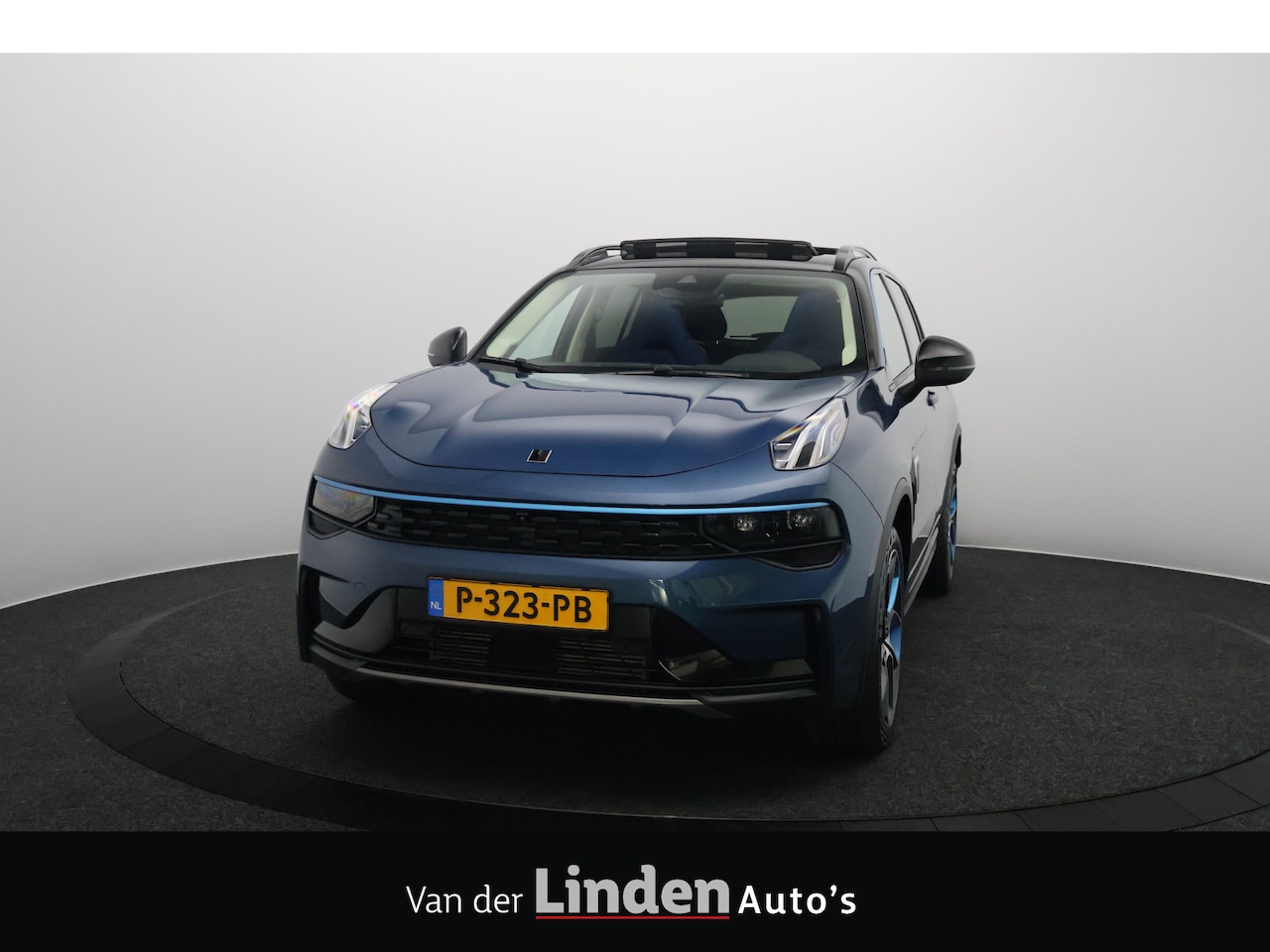 Lynk & Co 01 - 1.5 Plug-in Hybrid 261PK | Trekhaak | NL Auto | 360° Camera | Panoramadak - AutoWereld.nl