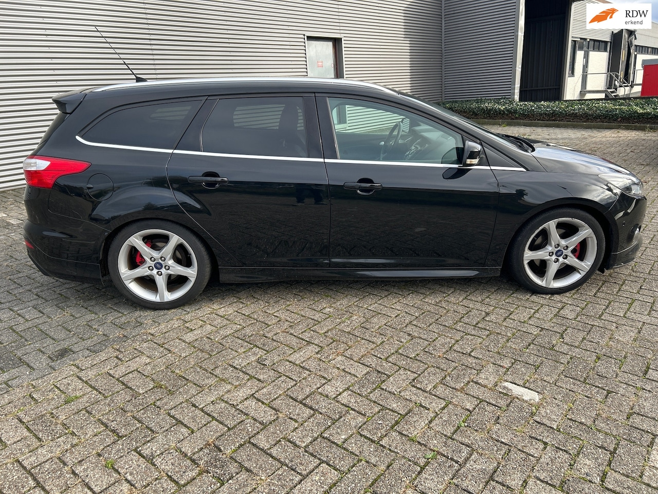 Ford Focus Wagon - 1.6 EcoBoost Edition Plus 1.6 EcoBoost Edition Plus, Navi, Leder lm vlg 110 kw - AutoWereld.nl