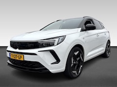 Opel Grandland - 1.6 Turbo Hybrid4 300pk 4x4 Automaat GSe