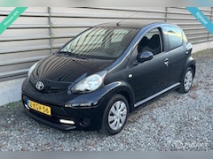 Toyota Aygo - 1.0 Aspiration|NW Apk|Airco|Dealer Onderhouden| Led dagrijverlichting |Nette Auto| Lage km