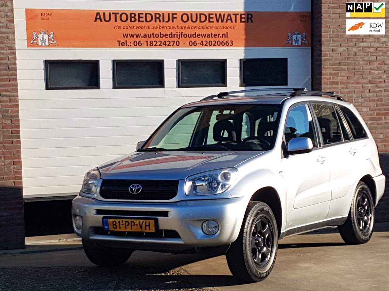 Toyota RAV4 - 1.8-16V VVT-i Luna 1.8-16V VVT-i Luna - AutoWereld.nl