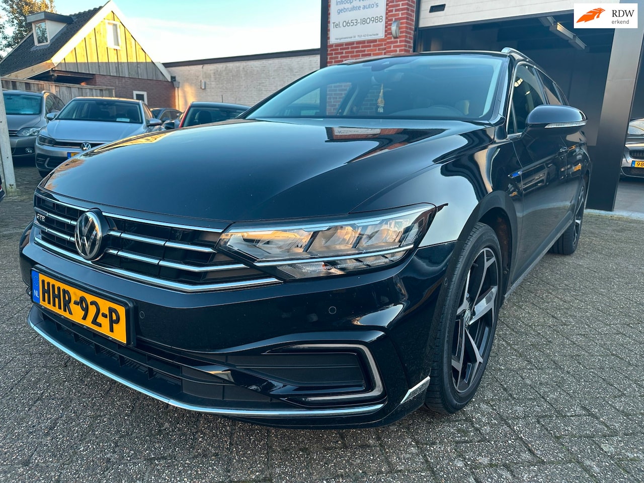 Volkswagen Passat Variant - 1.4 TSI PHEV GTE Business AUTOMAAT-NAVI-CAMERA-CRUISE-TREKHAAK - AutoWereld.nl