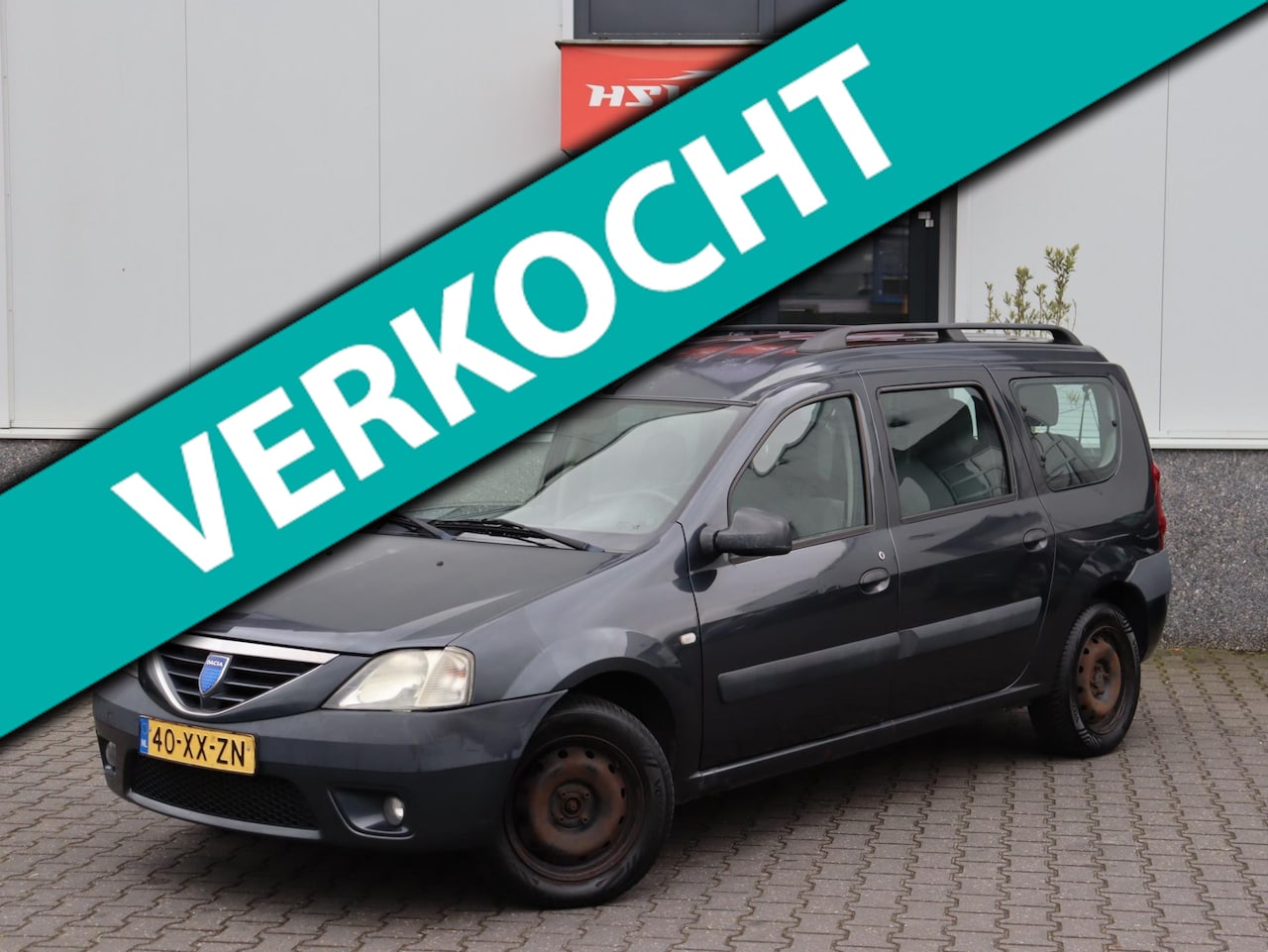 Dacia Logan MCV - 1.5 dCi Lauréate 7p. airco *apk 09-2026* - AutoWereld.nl