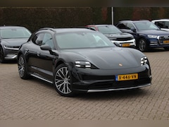 Porsche Taycan Cross Turismo - 4 93 kWh / Panoramadak / Camera / Passenger Display / Nachtzicht / 20'' / Bose / Stuur+Sto