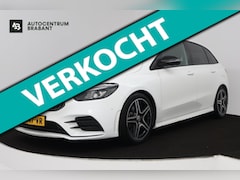 Mercedes-Benz B-klasse - 180 Business Solution AMG (PANORAMADAK, STOELVERWARMING, ACHTERUITRIJCAMERA, NAVIGATIE, PA
