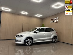 Volkswagen Polo - 1.0 Bluemotion Edition * Automaat / Navigatie / Parkeersensoren / NL Auto