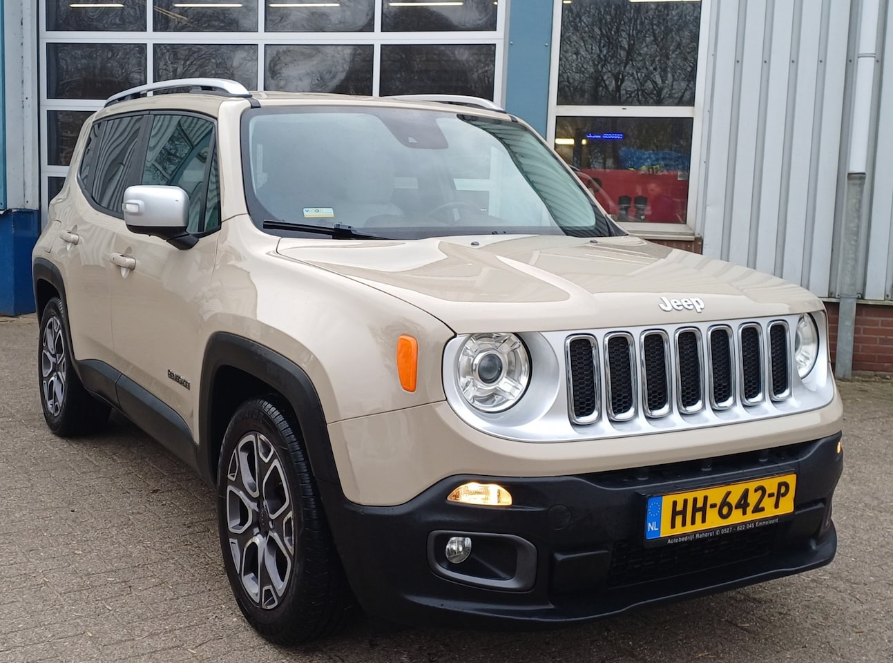 Jeep Renegade - 1.4 MultiAir Limited 1.4 MultiAir Limited - AutoWereld.nl