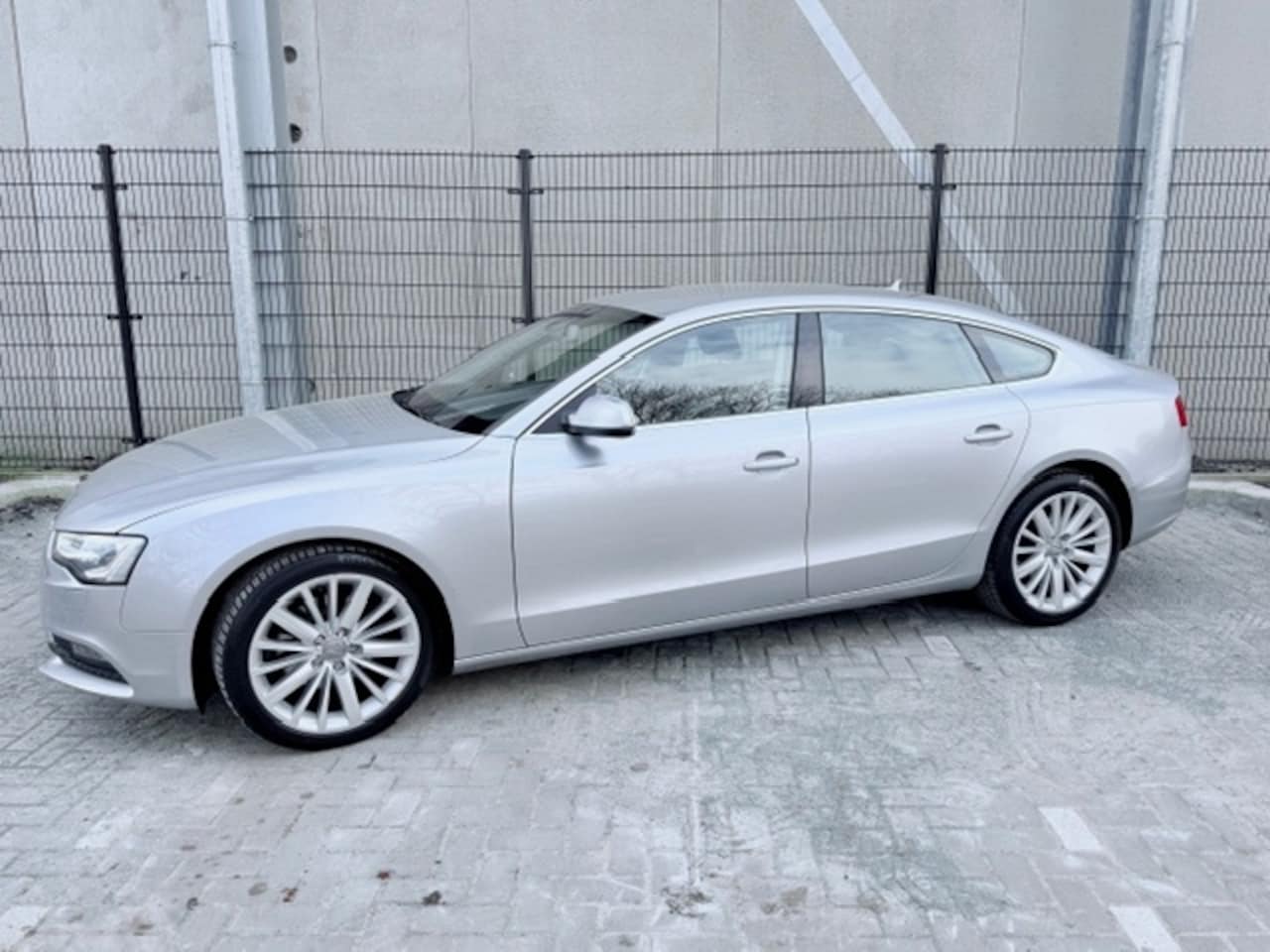Audi A5 Sportback - 2.0TDI Ultra Multitron 2.0 TDI - AutoWereld.nl