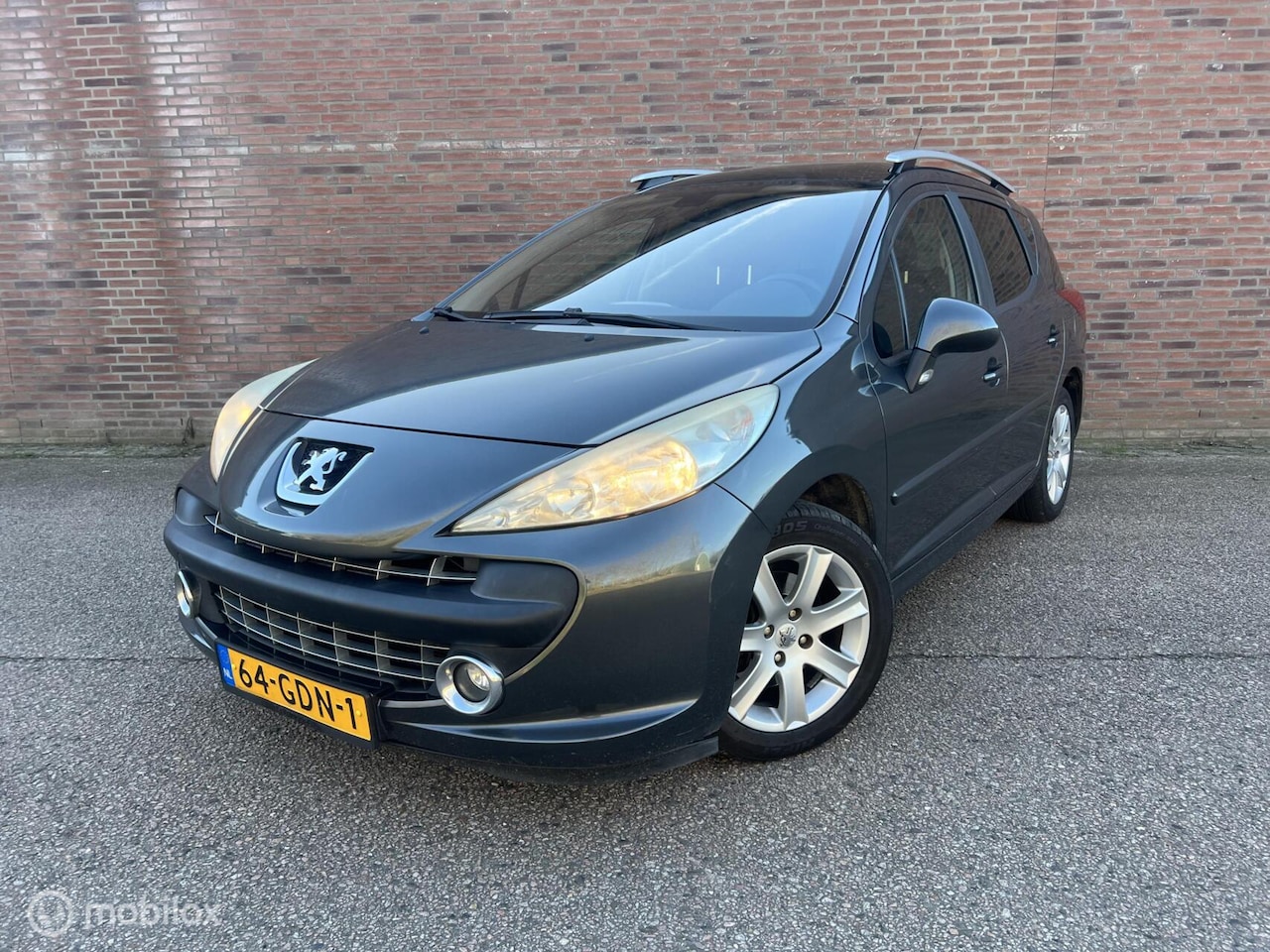 Peugeot 207 SW - 1.6 VTi XS | Automaat | Pano | Nap | Trekhaak - AutoWereld.nl