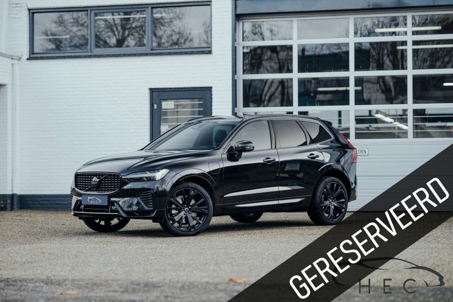 Volvo XC60 - T6 Plug-in hybrid AWD Inscription R design - AutoWereld.nl
