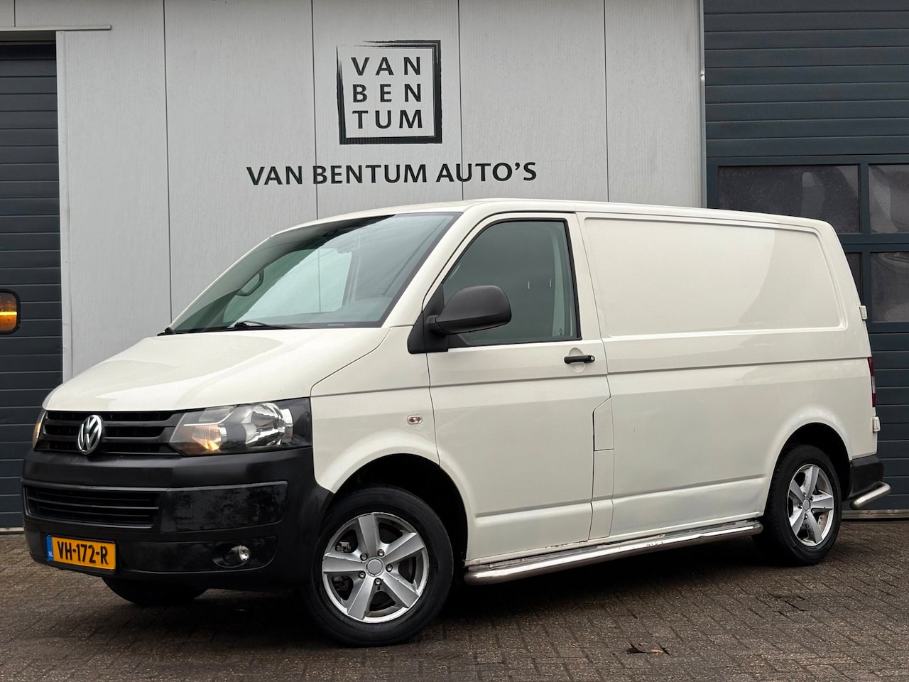 Volkswagen Transporter - T5 2.0TDI L1H1 Airco Cruise EURO 5 - AutoWereld.nl