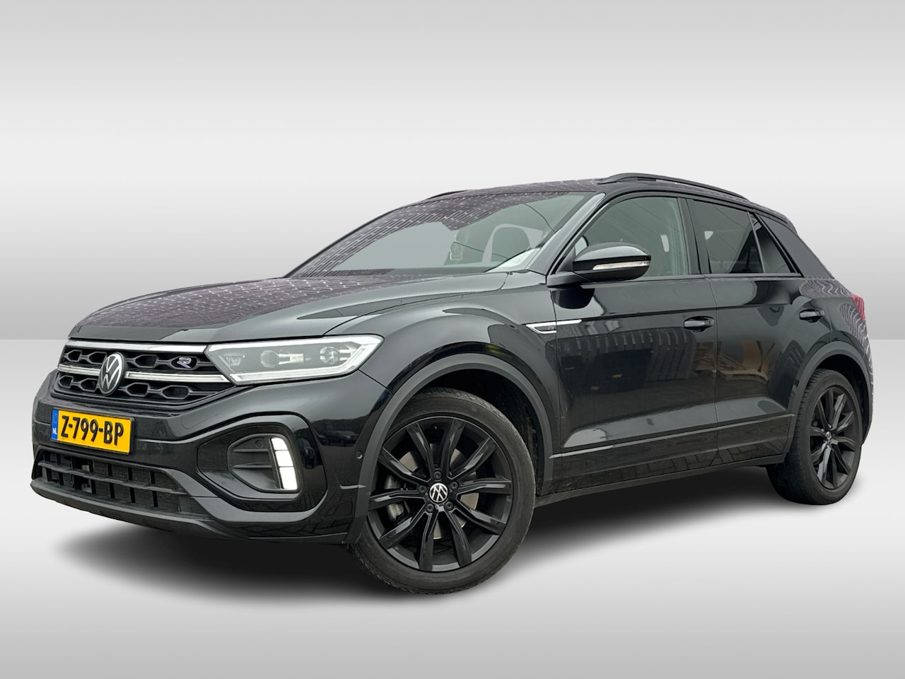 Volkswagen T-Roc - 2.0 TSI 4Motion R-Line Business+ / Panoramadak / Camera / Leder / Matrix LED / 18'' / Sfee - AutoWereld.nl