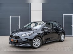 Toyota Yaris - 1.5 Hybrid Active Cruise|Lane assist|Camera