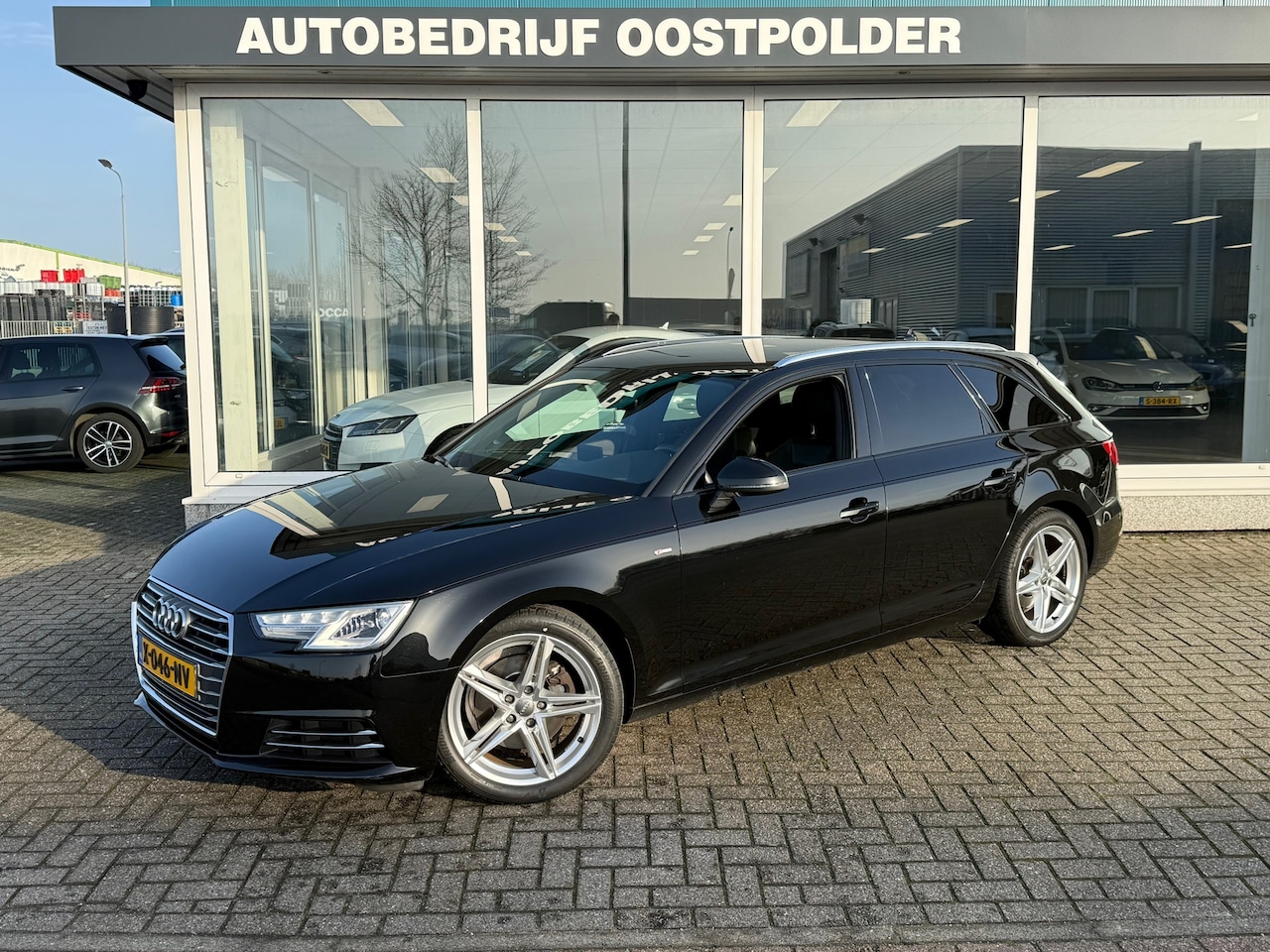 Audi A4 Avant - 2.0 TFSI ultra Sport Pro Line S 2.0 TFSI ultra Sport Pro Line S - AutoWereld.nl