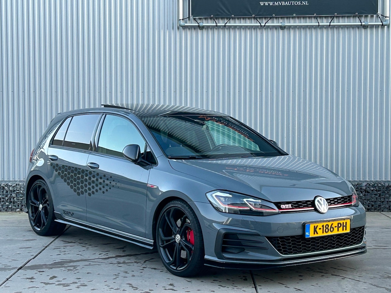 Volkswagen Golf - 2.0 TSI GTI TCR 2.0 TSI GTI TCR, Panorama, Keyless, Nardo, Camera, LED, Michelin - AutoWereld.nl