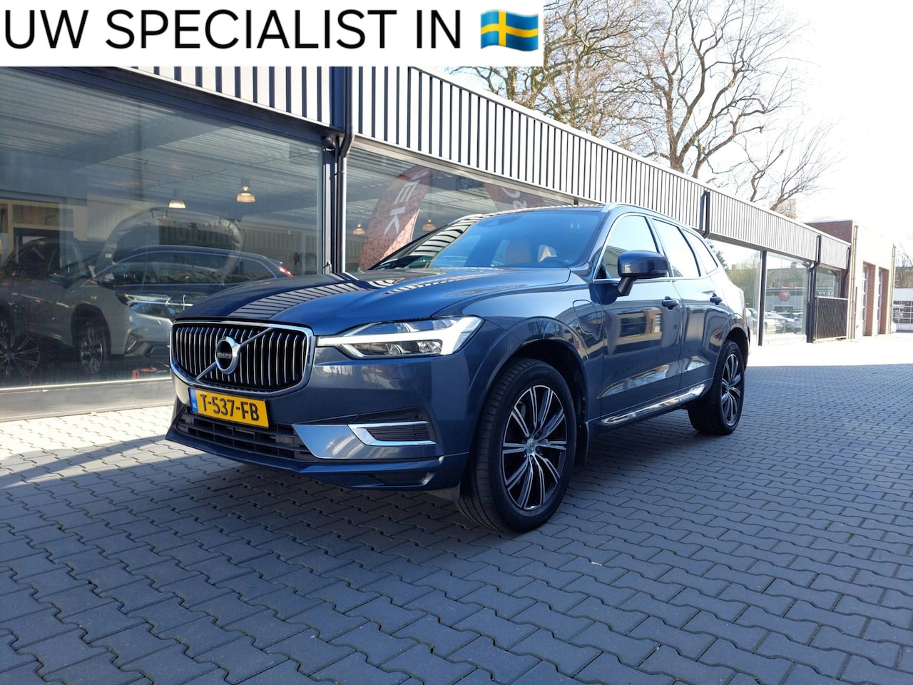 Volvo XC60 - 2.0 T8 Twin Engine AWD Inscription Pilot assist Dak Stuurverwarming Stoelverwarming Trekha - AutoWereld.nl