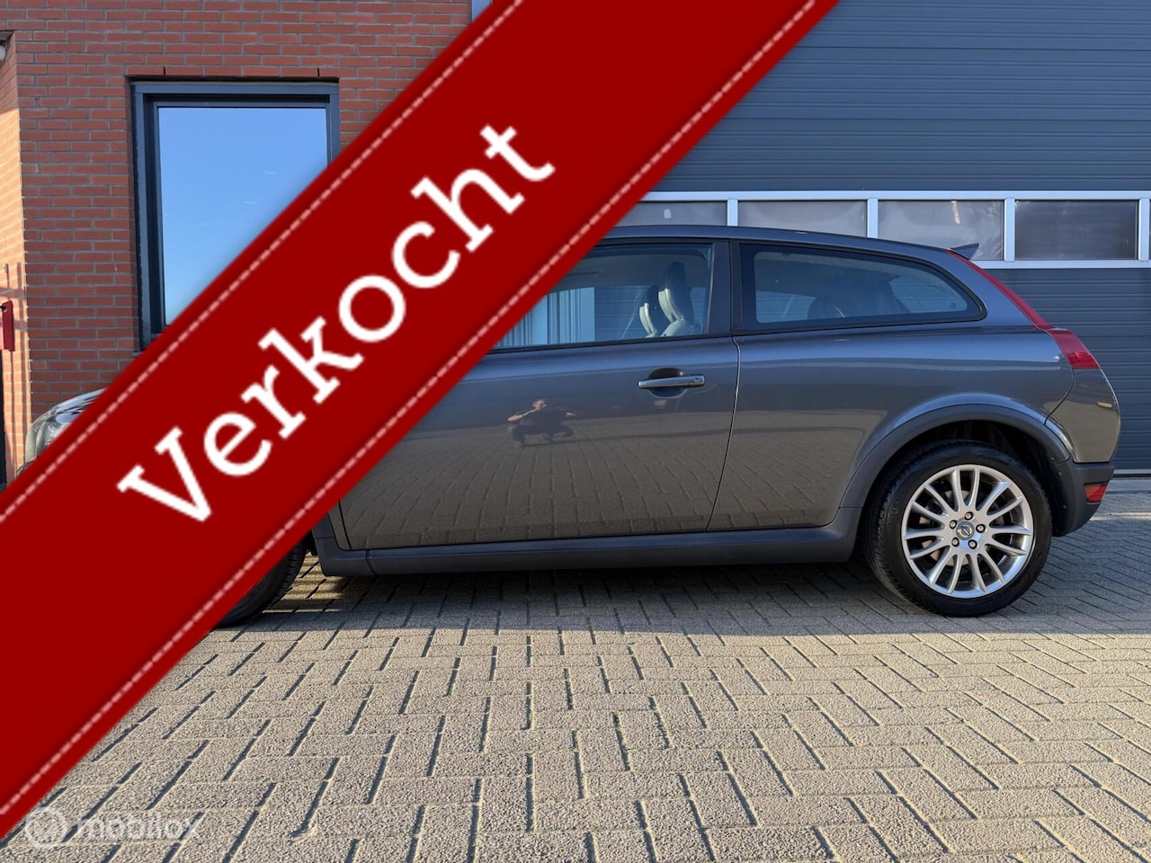 Volvo C30 - 2.4i Summum - leder - xenon - orig. NL - AutoWereld.nl