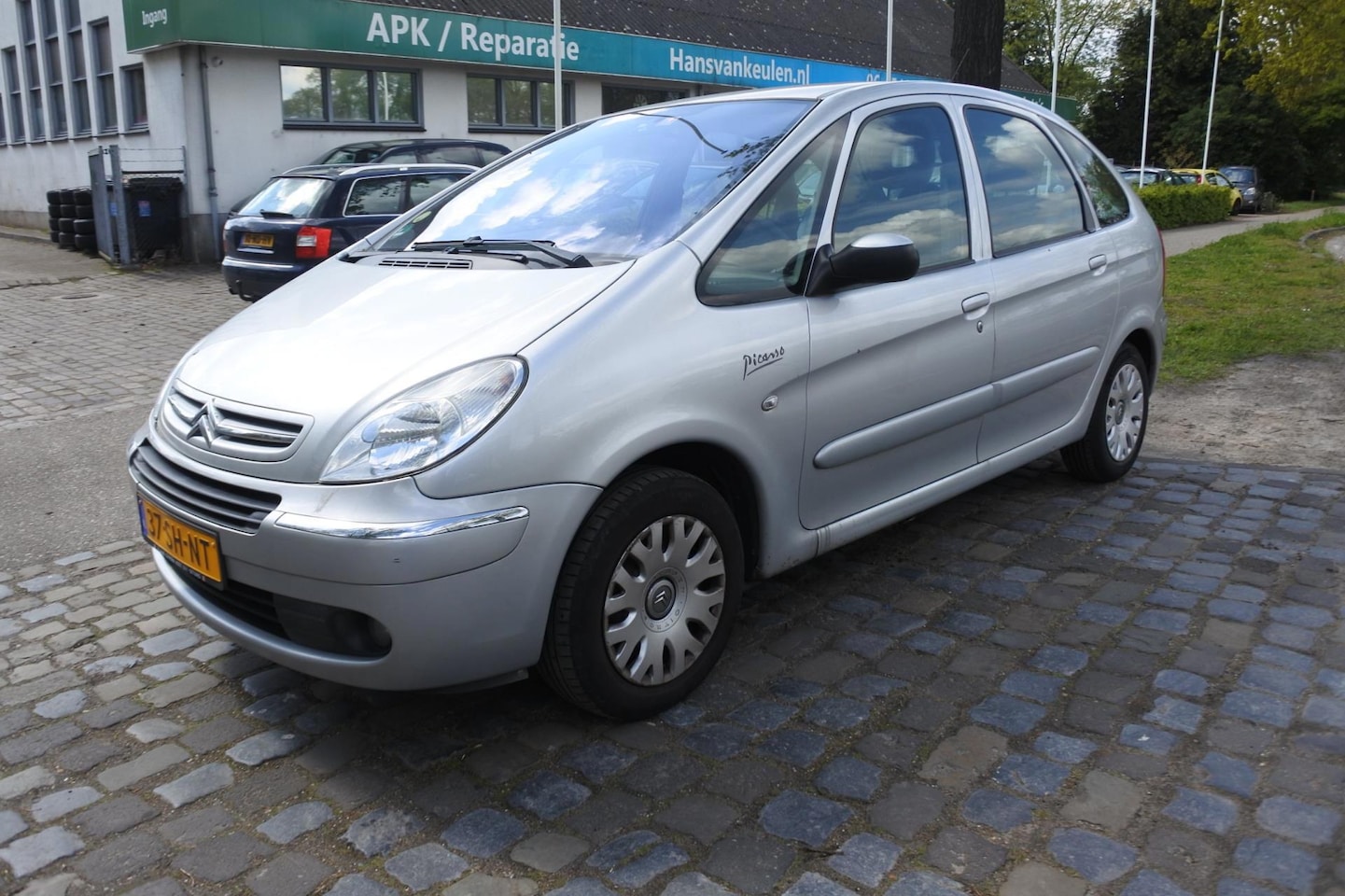 Citroën Xsara Picasso - 1.6i-16V airco apk tot 02-3-2027 trekhaak - AutoWereld.nl