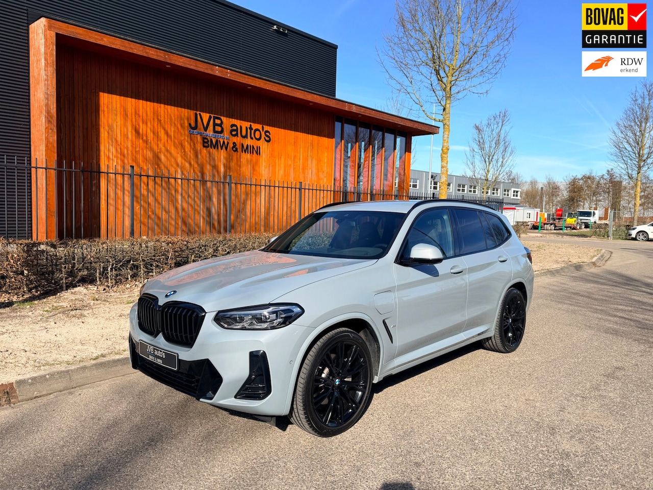 BMW X3 - XDrive30e M- sport, M- stoel, trekhaak, HUD - AutoWereld.nl