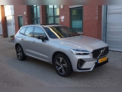 Volvo XC60 - 2.0 T6 Plug-in hybrid AWD R-Design Pano, HUD, H&K