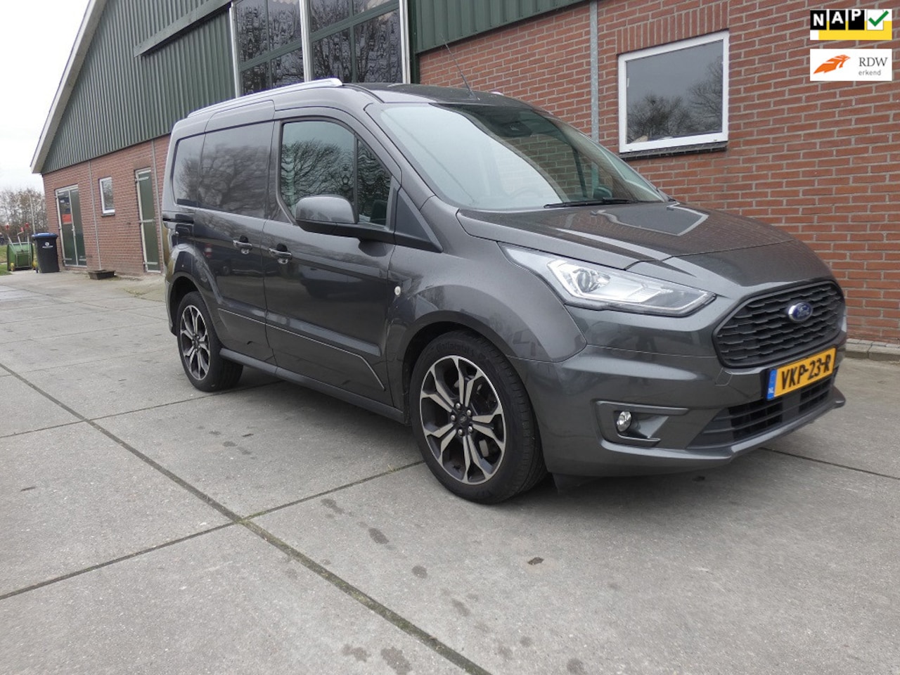 Ford Transit Connect - 1.5 EcoBlue L1 Limited*navi/cam*3 zits* - AutoWereld.nl