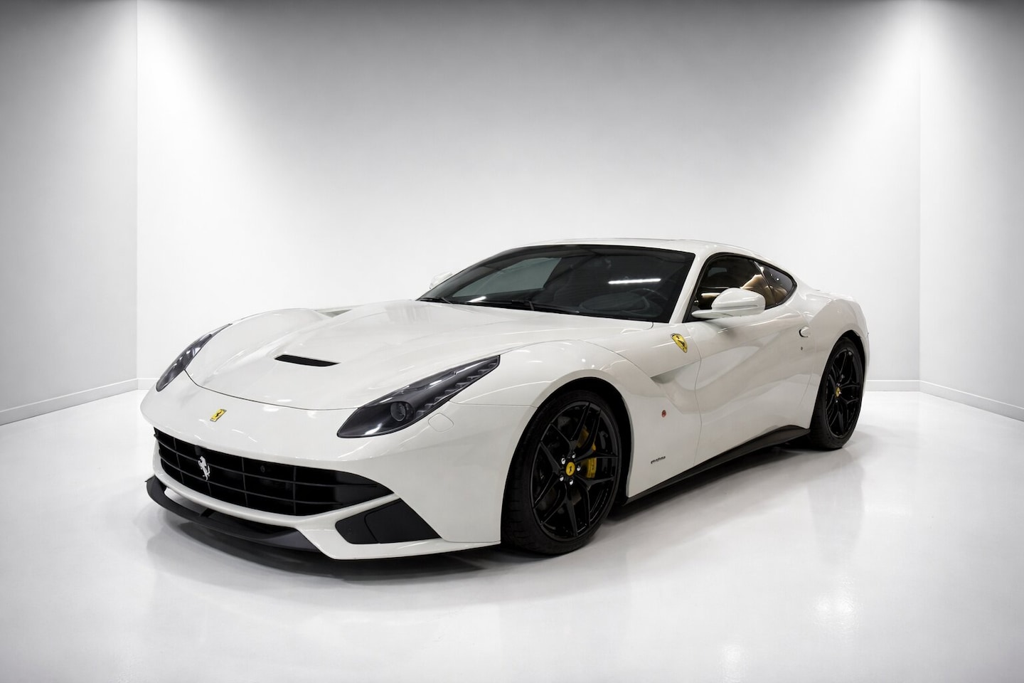 Ferrari F12 - 6.3 Berlinetta 6.3 Berlinetta, Racing seats, Lift, Carbon, Full service history - AutoWereld.nl