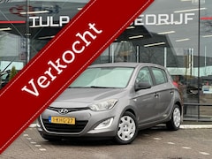 Hyundai i20 - 1.2i Business Edition Airco Keurige staat NAP