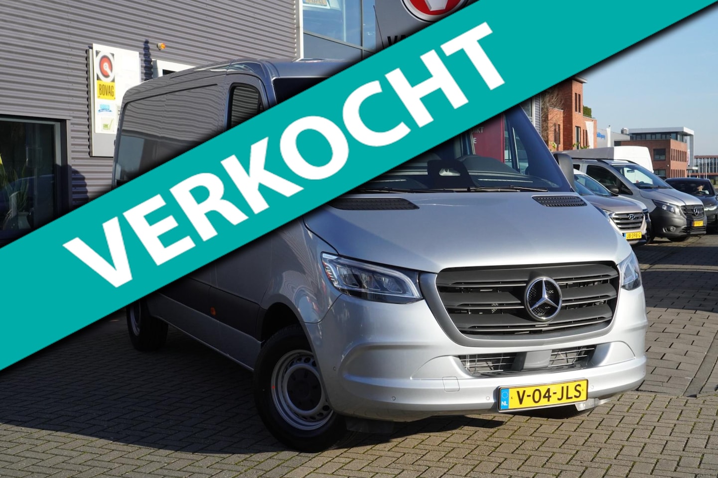 Mercedes-Benz Sprinter - 317 1.9 CDI L2 Base HD / 3500 KG Trekgewicht / Achteruitrijcamera / Zijschuifdeur R&L - AutoWereld.nl