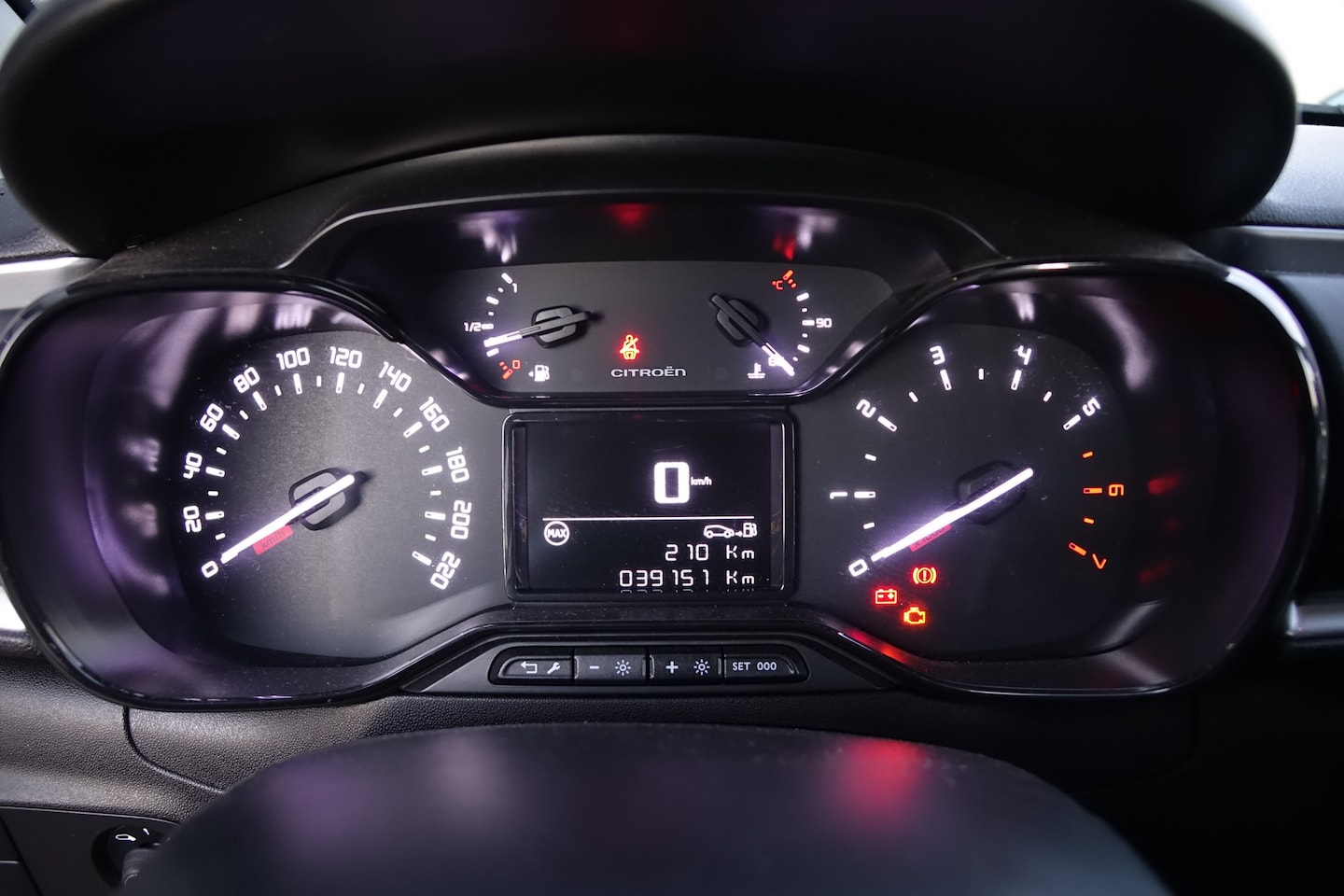 Citroën C3 - 1.2 PureTech Feel Edition Apple Carplay, lage km stand 39.000 - AutoWereld.nl