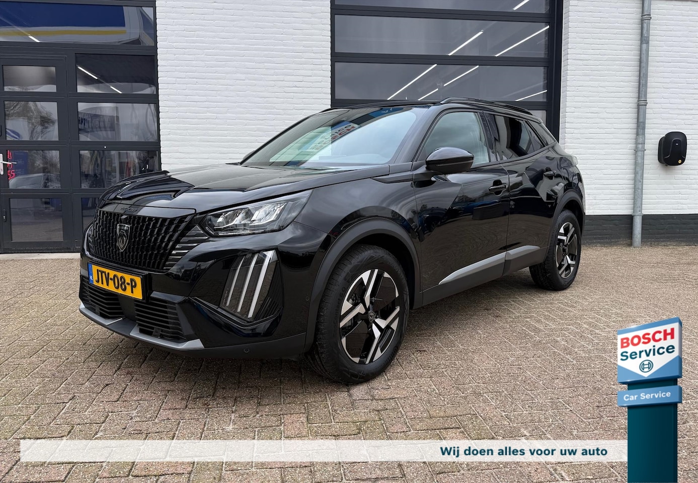 Peugeot 2008 - 1.2 Hybrid 145pk e-DCS6 Allure - AutoWereld.nl