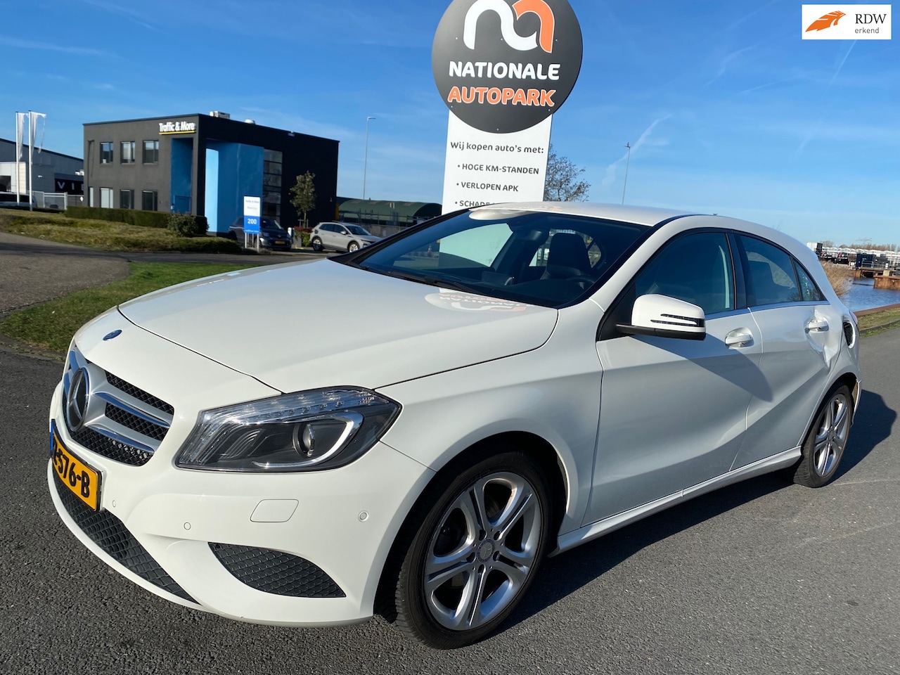 Mercedes-Benz A-klasse - | 2014 | 180 Prestige | APK | AUTOMAAT | 147.000 KM !! - AutoWereld.nl
