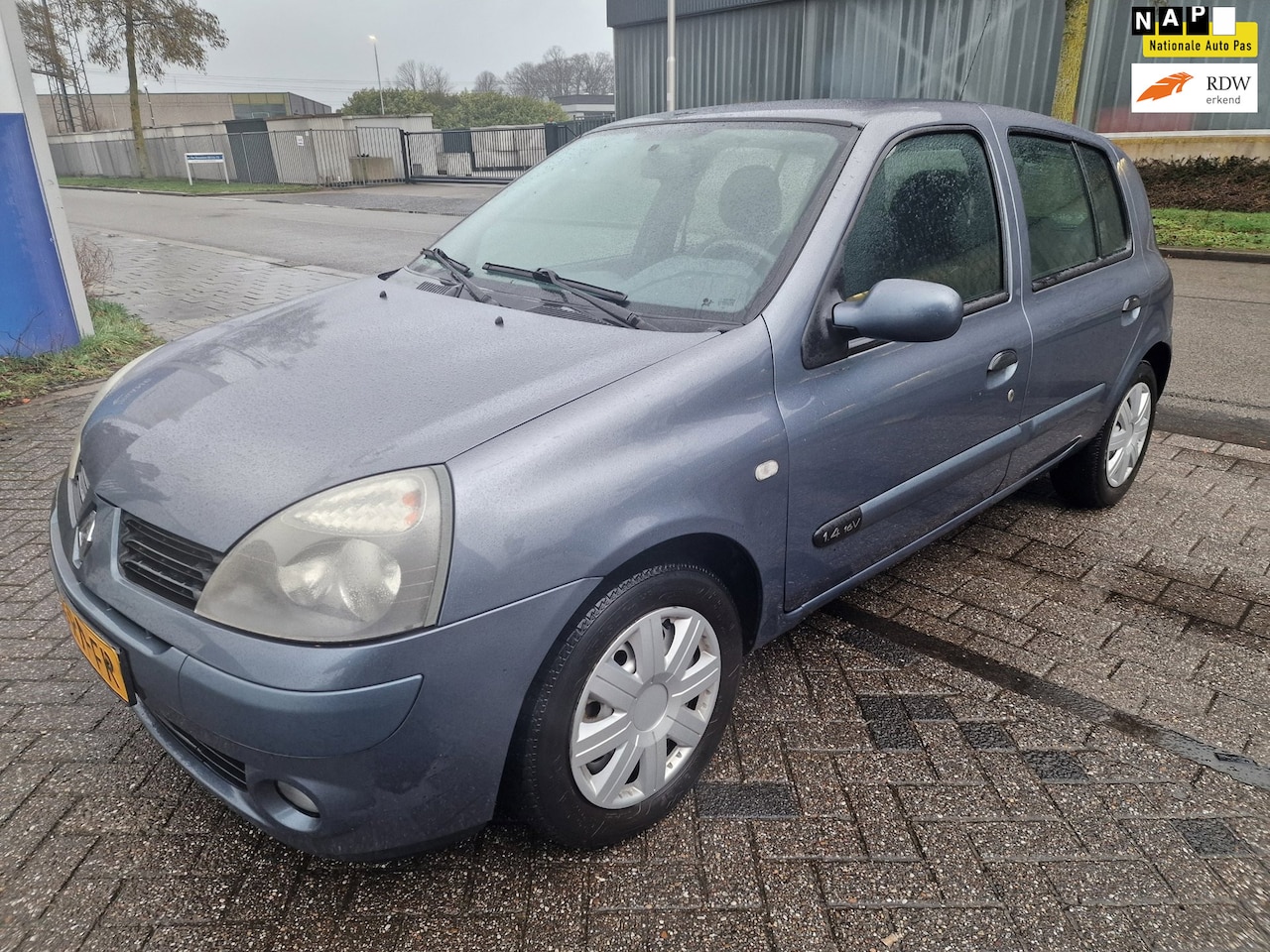 Renault Clio - 1.4-16V Authentique Comfort 1.4-16V Authentique Comfort, Apk, Nap, Zeer goed rijdend, Inruil mogelijk. - AutoWereld.nl