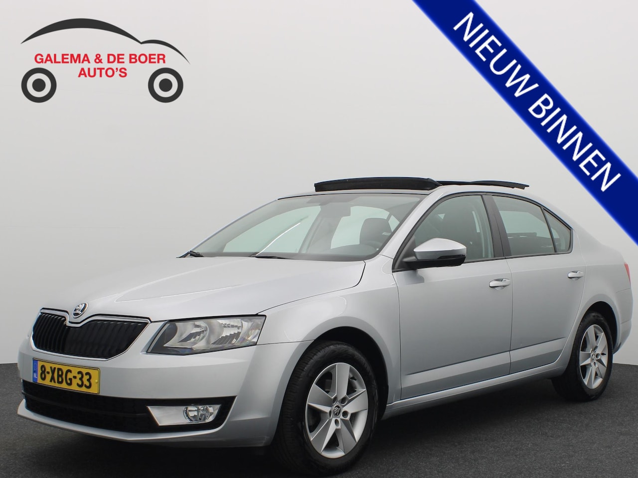 Skoda Octavia - 1.2 TSI Greentech Ambition 1STE EIG / PANORAMADAK / TREKHAAK / AIRCO / PDC / BLUETOOTH / C - AutoWereld.nl