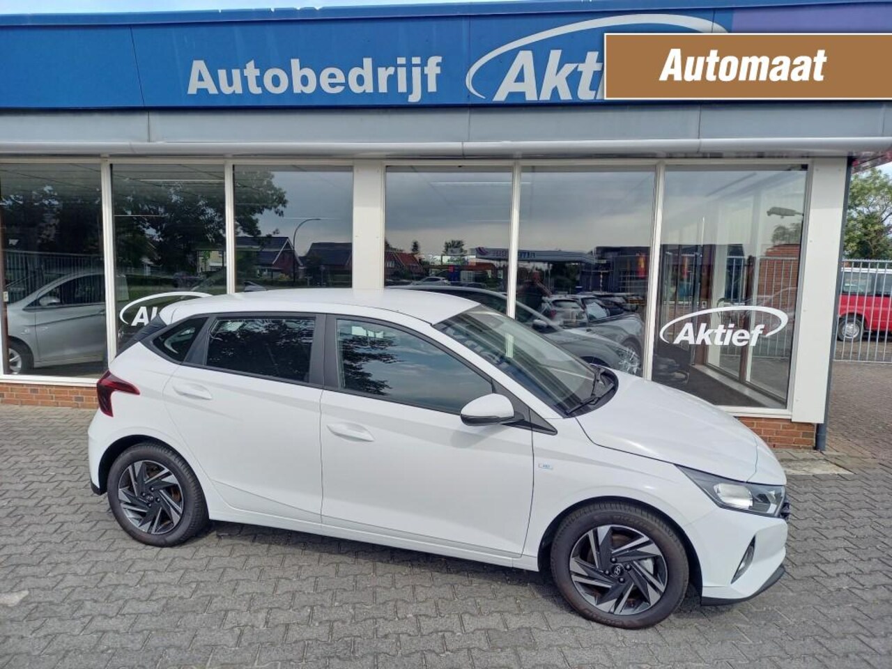 Hyundai i20 - 1.0 T-GDI COMFORT MHEV AUTOMAAT - AutoWereld.nl