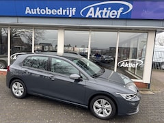 Volkswagen Golf - 1.5 TSI Life Business