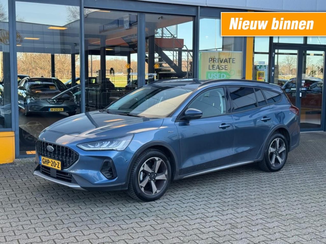 Ford Focus - 1.0 Ecoboost 155 pk Automaat Active - Navi - camera - trekhaak - AutoWereld.nl