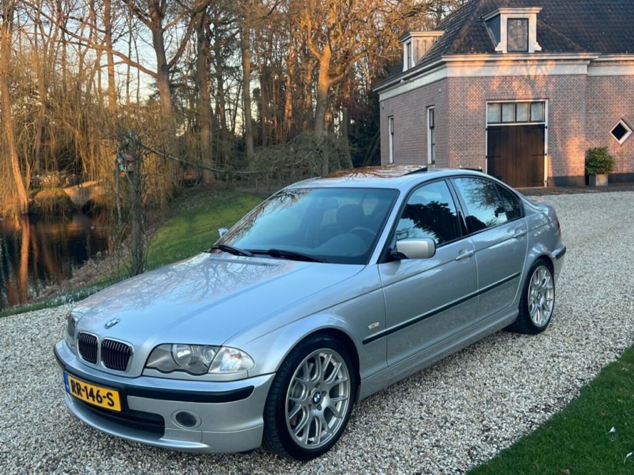 BMW 3-serie - 330i EXECUTIVE Automaat Youngtimer M-pakket BTW #RIJKLAAR - AutoWereld.nl