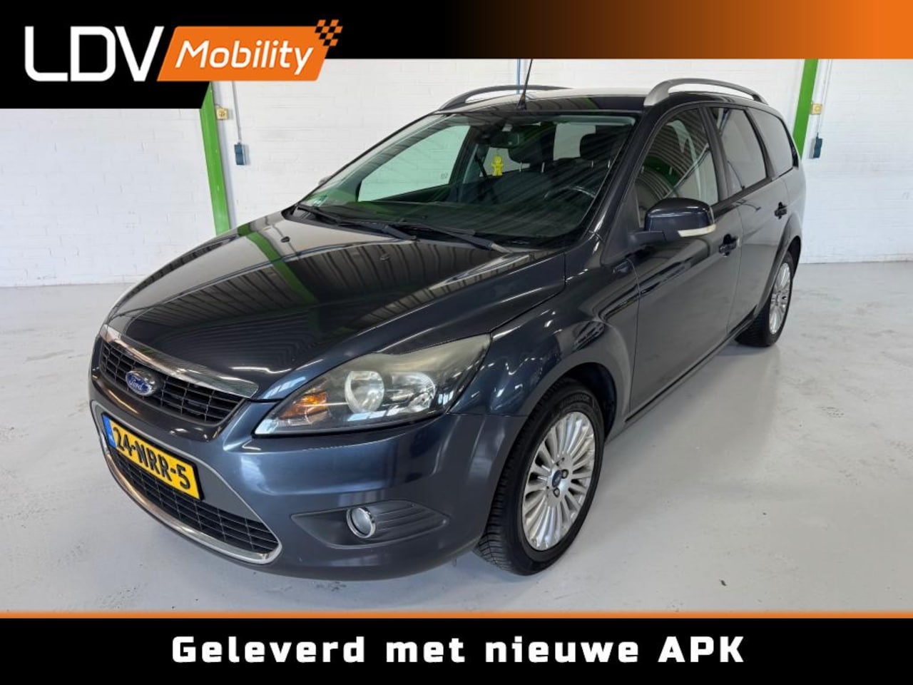 Ford Focus - 1.8 LIMITED /  APK t/m 07-03-2027 / Trekhaak / PDC / Cruise control / Documentatie aanwezi - AutoWereld.nl