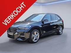 BMW X1 - xDrive25e M Sport /Apple Carplay/Sportstoelen/Parkeersens. V+A+Cam/Stoelverw./Elektr. Klep