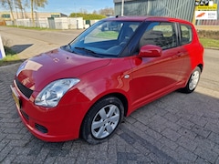 Suzuki Swift - 1.3 GLS, Apk, Nap, Nieuwe versnellingsbak, Inruil mogelijk
