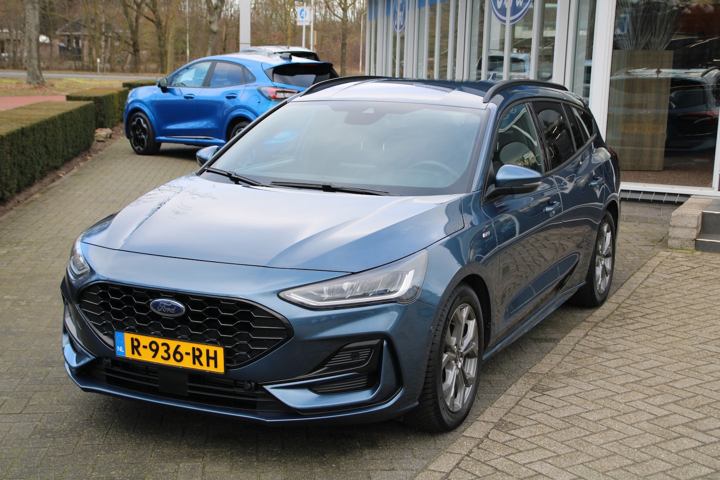 Ford Focus Wagon - 1.0 EcoBoost Hybrid ST Line TREKHAAK | NAVIGATIE | WINTER PACK | - AutoWereld.nl
