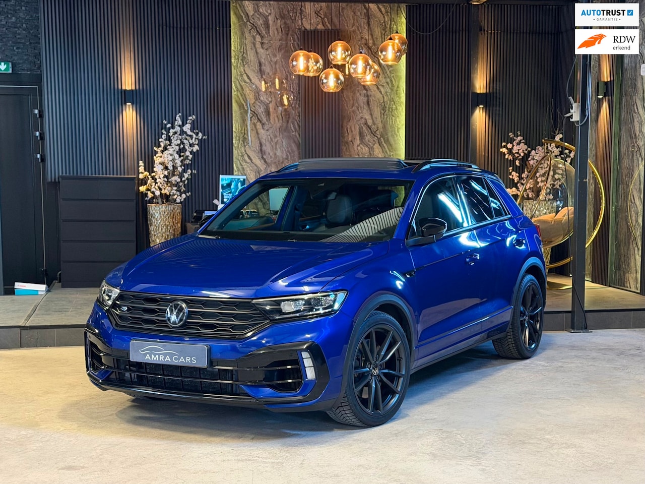 Volkswagen T-Roc - 2.0 TSI 4Motion R|PANO|AKRA|KEYLESS|BEATS|BOMVOL! - AutoWereld.nl