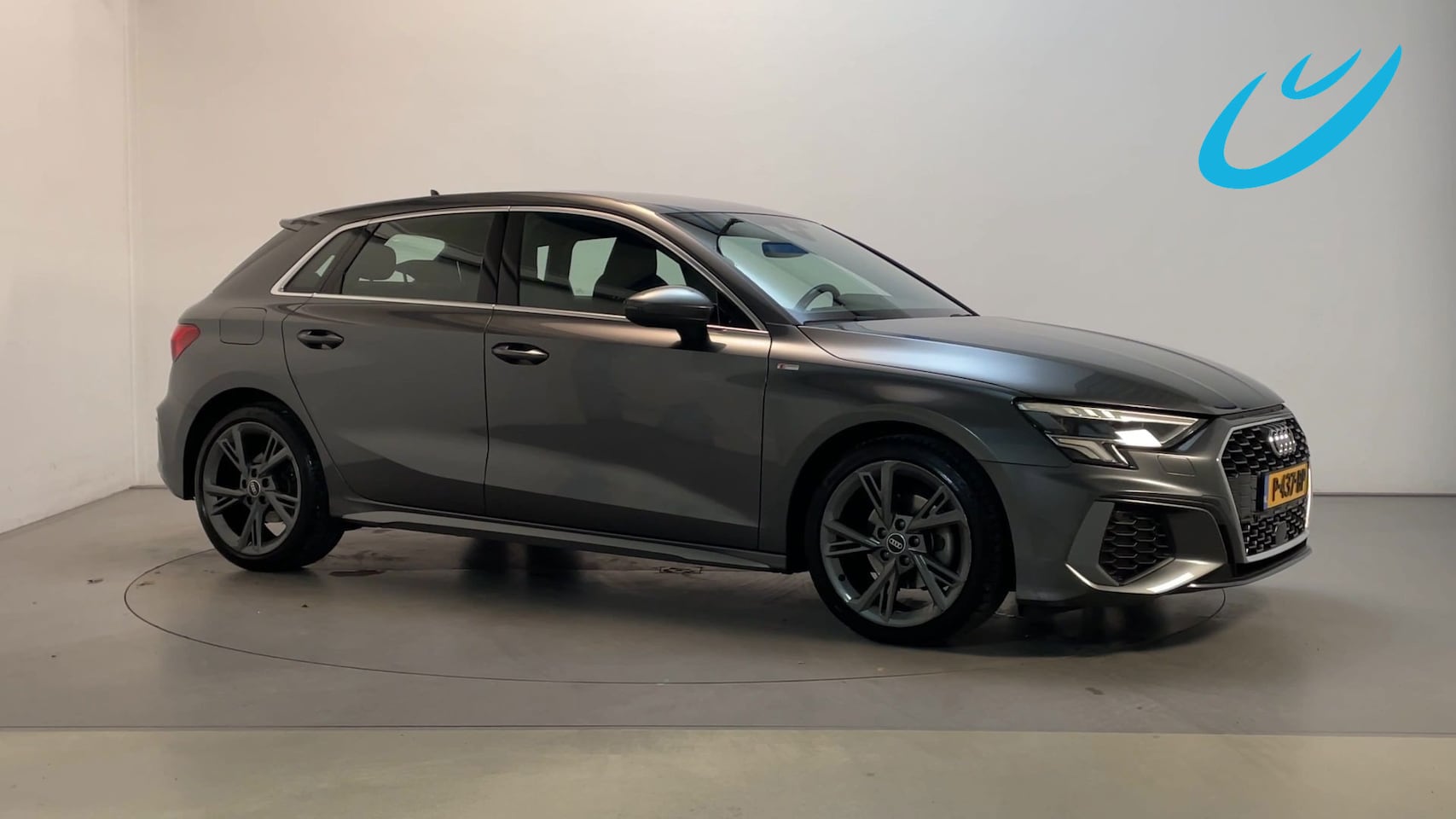 Audi A3 Sportback - 30 TFSI S Edition Virtual Cockpit Leder-Stof Navigatie DAB+ App-Connect - AutoWereld.nl