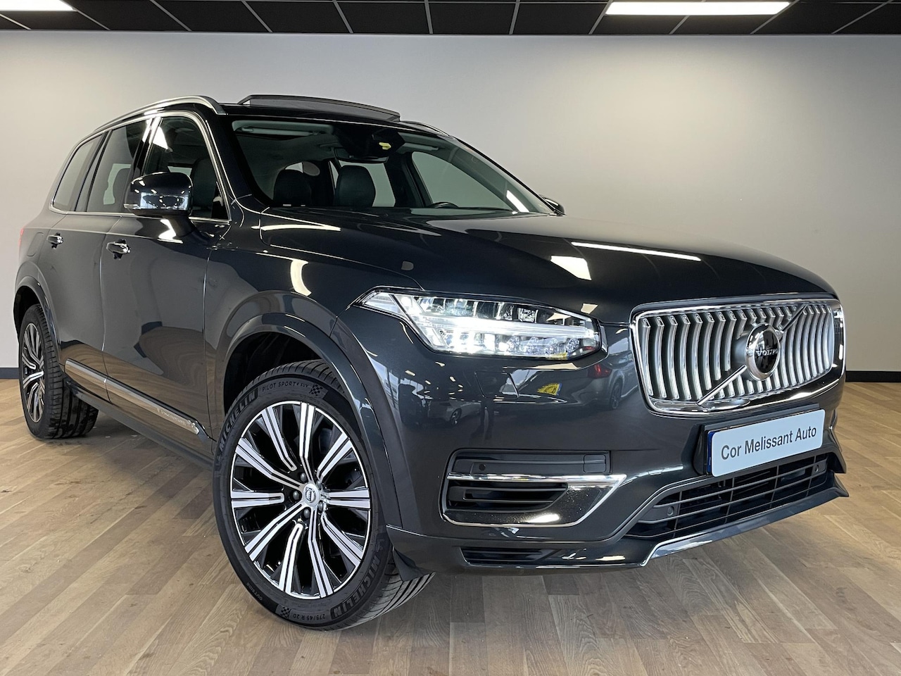 Volvo XC90 - 2.0 T8 Twin Engine AWD Inscription PANO/KEYLESS/STOELVERW/KOELING - AutoWereld.nl