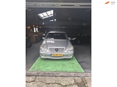Mercedes-Benz C-klasse - 180 K. classic 6 versnelingen