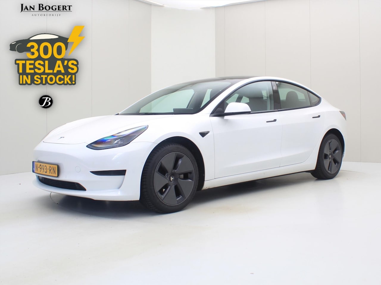 Tesla Model 3 - Standard RWD Plus [ LFP-ACCU+AUTOPILOT+60 kWh+PREMIUM AUDIO ] - AutoWereld.nl