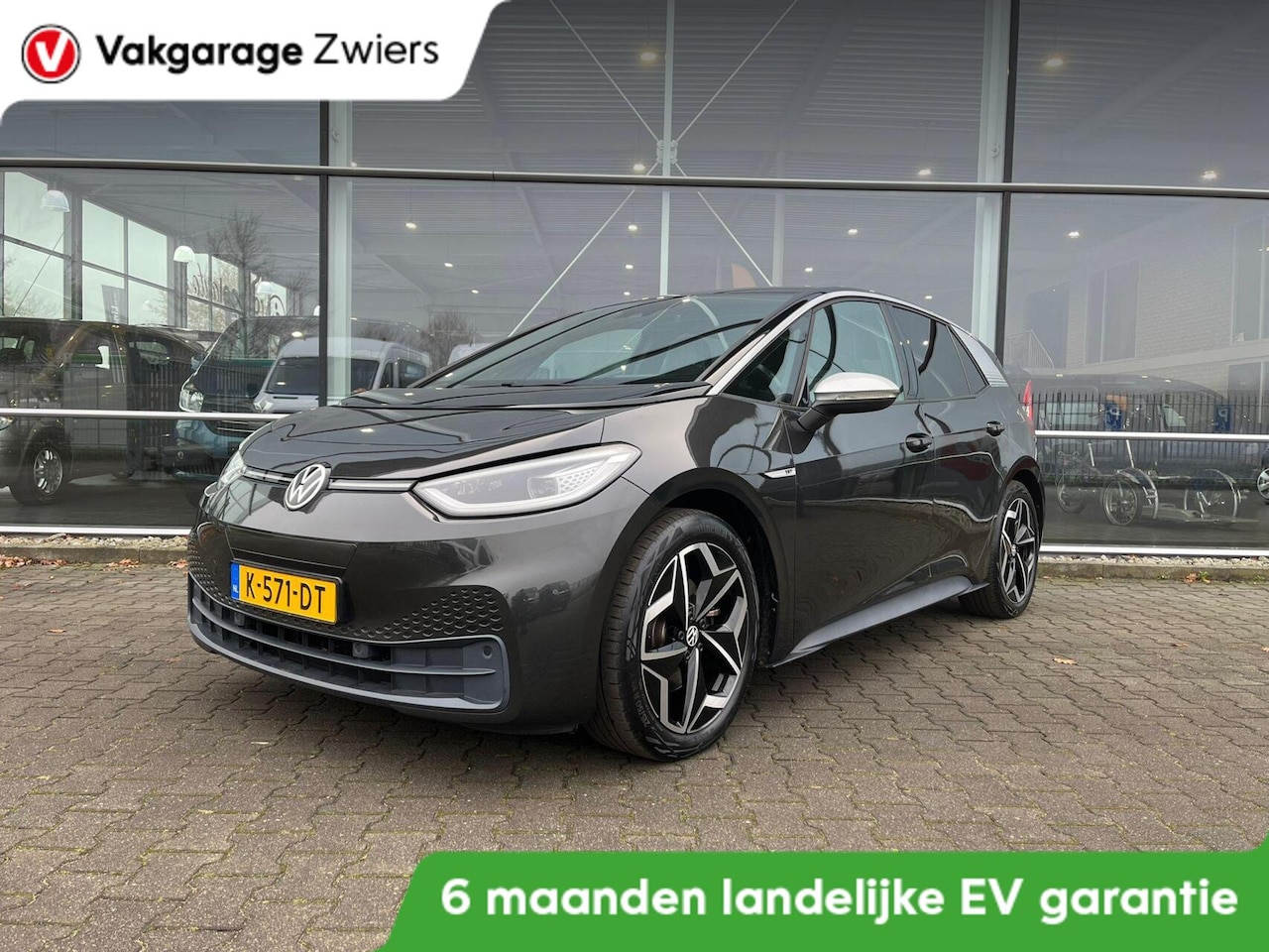 Volkswagen ID.3 - First Plus 58 kWh Trekhaak Camera SOH 88%. - AutoWereld.nl