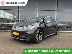 Volkswagen ID.3 - First Plus 58 kWh Trekhaak Camera SOH 88%