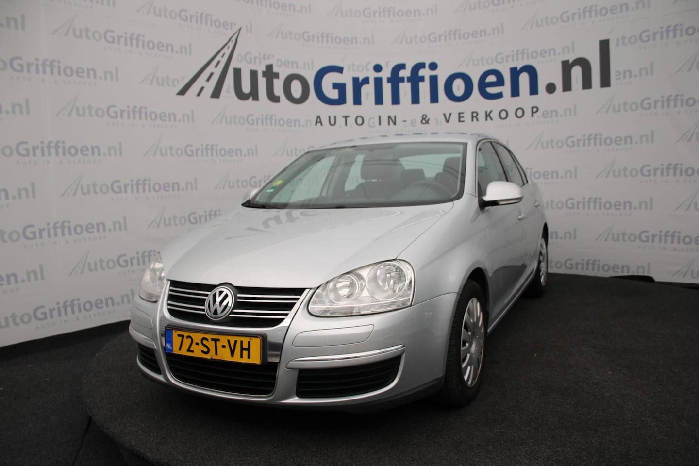 Volkswagen Jetta - 1.6 Comfortline keurioge automaat met klima - AutoWereld.nl