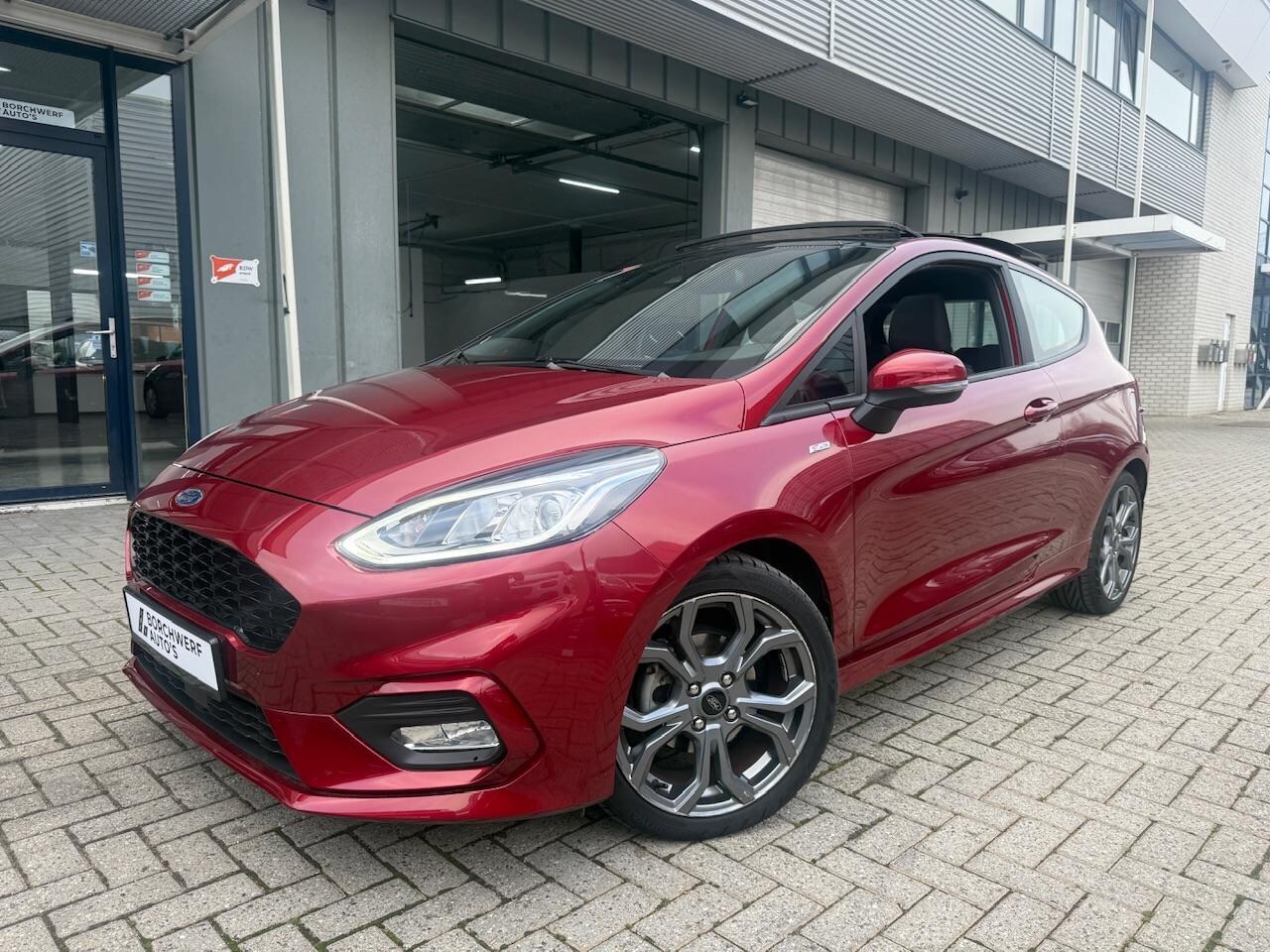 Ford Fiesta - ST-Line 1.0 Benzine | Automaat | Pano | Lage km - AutoWereld.nl